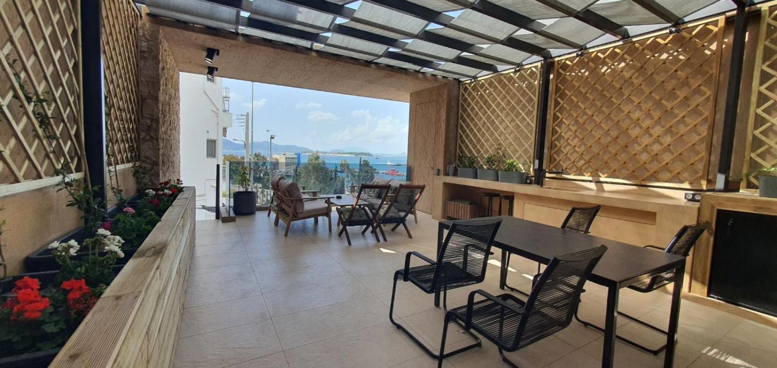 Sea View Garden Suites Pireusz Kültér fotó